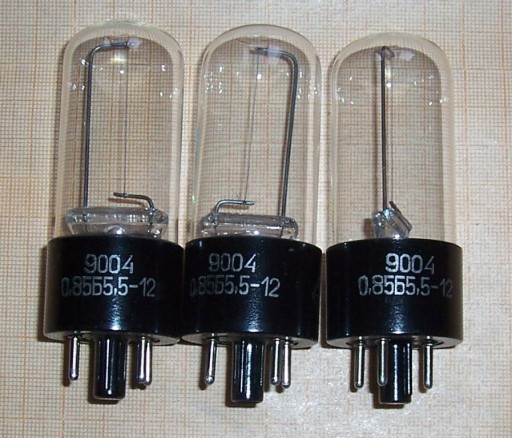 Svietidlo ___ BARETER ___ 0,85B5,5-12