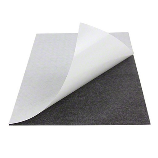 Magnet, list A4, magnetická fólia 0,7 mm, s lepidlom