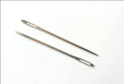 2 kovové ihly 53 x 1,8 mm