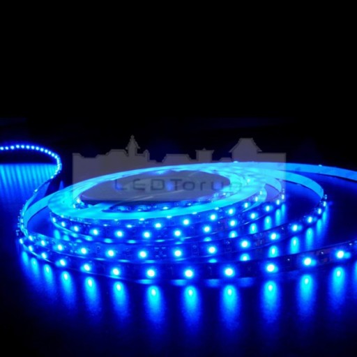 300 LED pás SMD5050 IP65 vodotesný modrý 1m