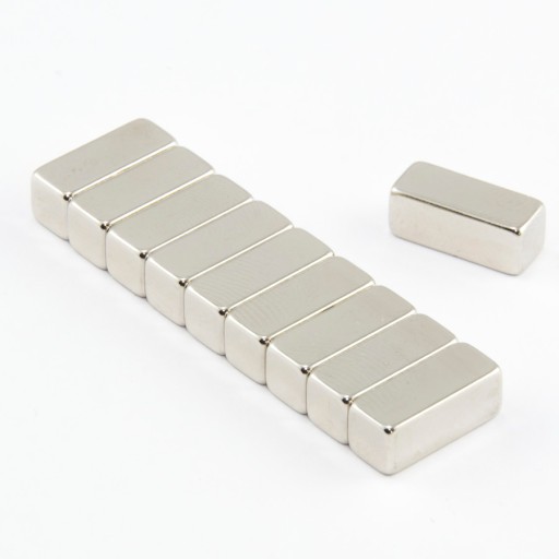 NEODYMIOVÝ MAGNET TANIER 15x6x6 N38 - 5 KS
