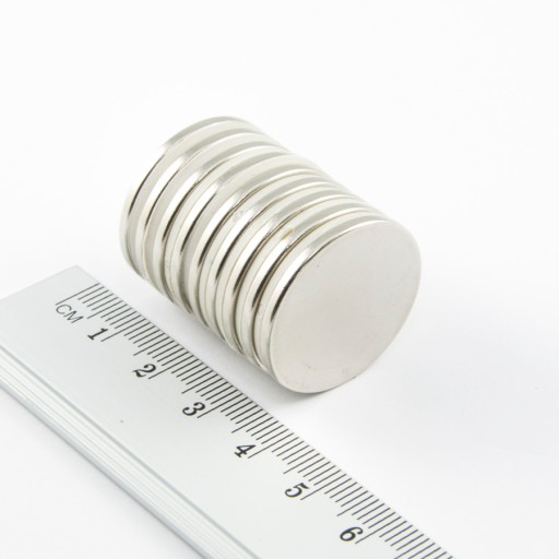 VALEC NEODYMOVÝ MAGNET 25x2 N38 SADA 3 ks