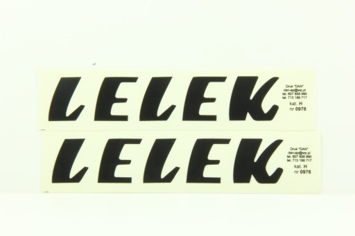 BOČNÁ NÁLEPKA S LOGOM PRIESTOR V RUKAVIČKE