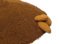 AMARETTO instantná káva 100g od Skworc