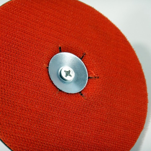 Pevný gumený kotúč so suchým zipsom 125 mm, rukoväť 6 mm