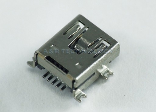 MINI USB ZÁSUVKA GPS LARK MIO BLOW MANTA TABLET