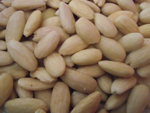 Blanšírované mandle 500 g