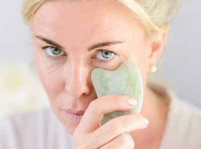 GUA SHA MASÁŽ TVÁR MASÁŽNA DOSKA prírodný jadeit