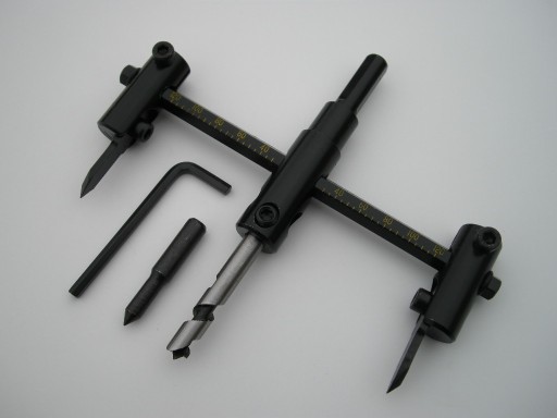 NASTAVITEĽNÁ OTVOROVÁ PÍLA FRÉZA OTVOROV 30-120mm