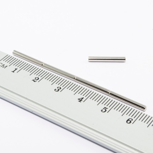 VALEC NEODYMOVÝ MAGNET 2x15 N38 SADA 25 KUSOV