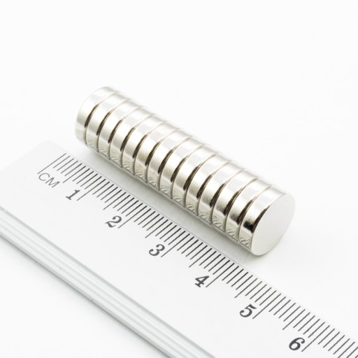 VALEC NEODYMOVÝ MAGNET 12x3 N38 SADA 8 ks