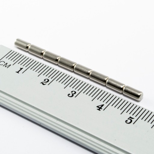 VALCOVÝ NEODYMOVÝ MAGNET 3x6 N38 SADA 35 KS