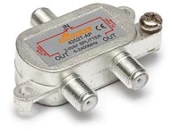 Rozbočovač pre 2 DVB-T SAT TV prechádza 5V a 12V