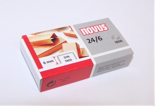 NOVUS 24/6 MEDENÉ SPONKY