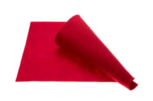 HRUBÝ A MÄKKÝ PLSTEŇ TMAVO ČERVENÁ 30X45 200g 3mm