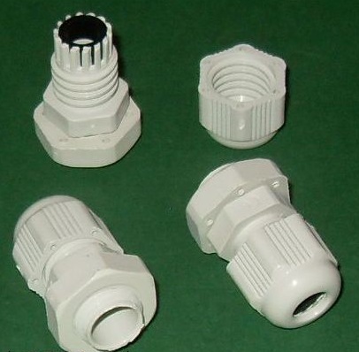 Káblová vývodka PG-07 3,5 - 6mm priechodka, priechodka, 10 ks (1991)