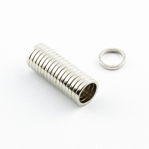 NEODYMOVÝ PRSTEŇOVÝ MAGNET 8x6,3x1,2 - 15 KS