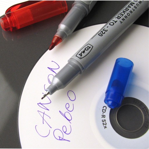 Obojstranný popisovač na CD/DVD disky, vodotesný popisovač Toma TO-320 modrý