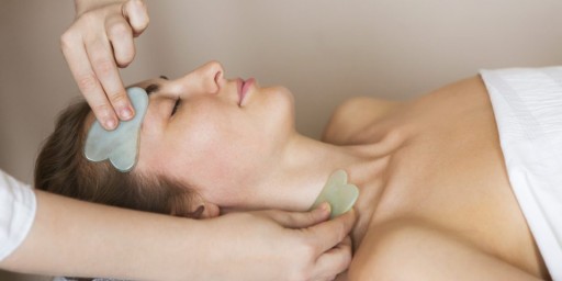 GUA SHA FACE MASÁŽNA MASÁŽNA DOSKA prírodný jadeit