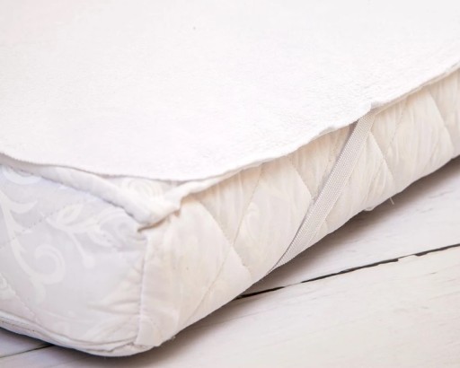 VODEODOLNÝ CHRÁNIČ POD MATRAC 160x80