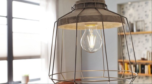 LED FILAMENT E27 žiarovka 7W=60W 806lm 827 OSRAM