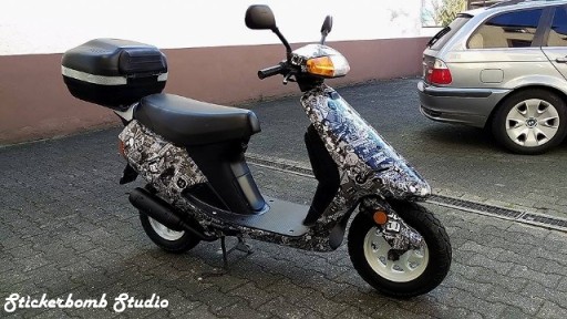 NÁLEPKA BOMBA NÁLEPKA BOMBA 17! VZOR 50X50 + ZADARMO