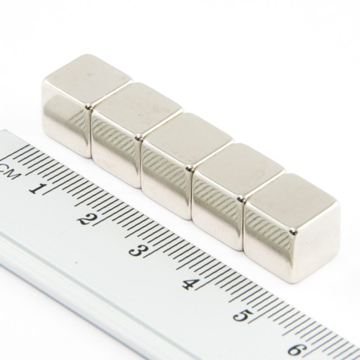 NEODYMOVÝ MAGNET 10x10x10 N38 - 3 KS