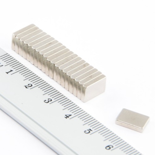 NEODYMIOVÝ MAGNET TANIER 10x7x2 N38 - 20 KS