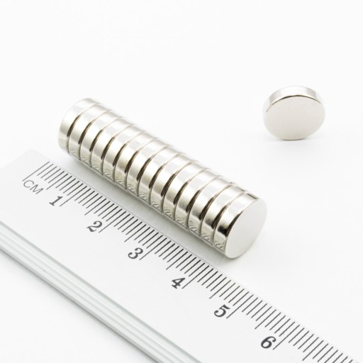 VALEC NEODYMOVÝ MAGNET 12x3 N38 SADA 8 ks