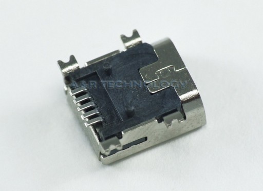 MINI USB ZÁSUVKA GPS LARK MIO BLOW MANTA TABLET