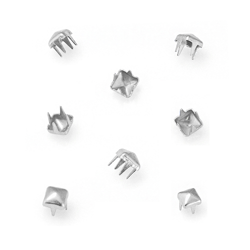 DIY STRIEBORNÉ OSTRÉ PYRAMÍDOVÉ STUDY 3x3mm 100 KS
