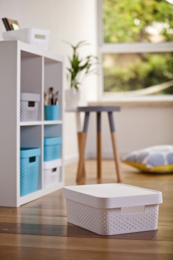Nádoba INFINITY 4,5 L CURVER s vekom, biela