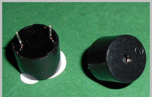 BUZER Bzučiak 5V s generátorom TMB12A05 30mA (3443)
