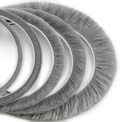 BUMPER BRUSH Samolepiace tesnenie 6,9x8mm