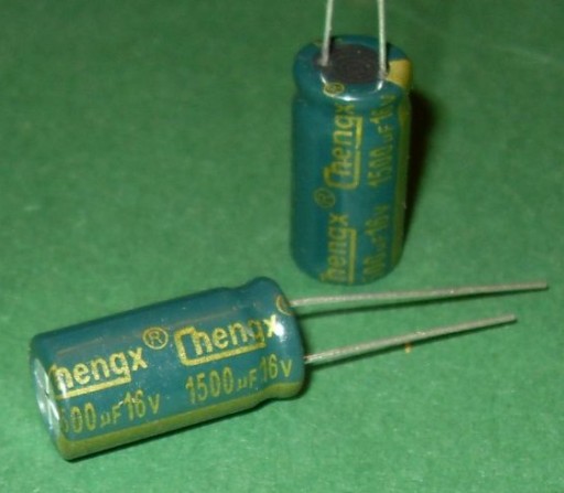 LOW ESR kondenzátor 1500uF 16V sada 10 ks (0840)