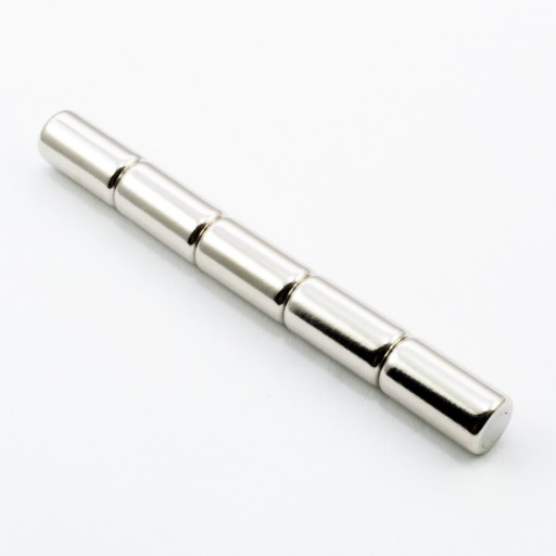 VALEC NEODYMOVÝ MAGNET 8x15 N38 SADA 4 ks