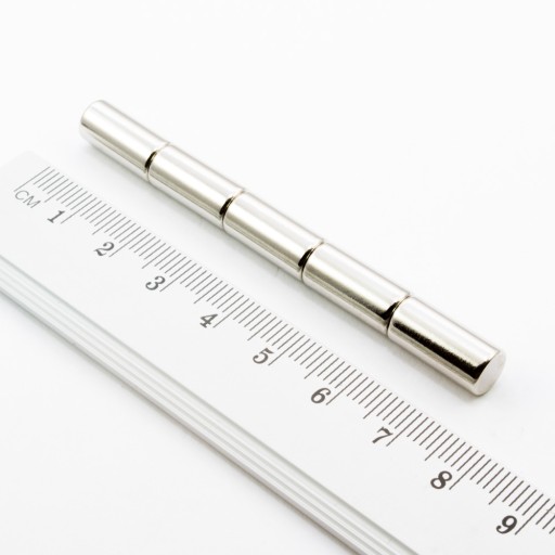 VALEC NEODYMOVÝ MAGNET 7x15 N38 SADA 4 ks