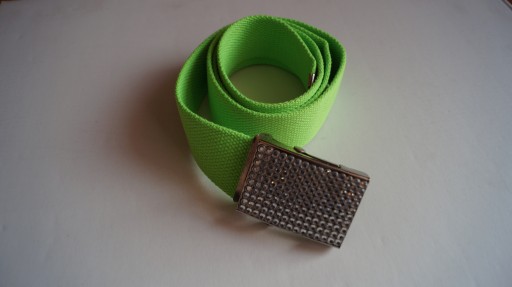 ELEGANTNÝ UNISEX REMÍN, VZOR A FARBY