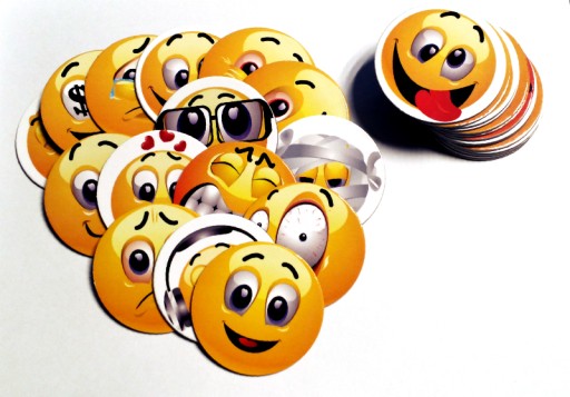 MAGNETY NA CHLADNIČKU SMILE EMOTIA MAGNET HIT 15 KS