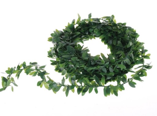 Girlanda z buxusových listov Boxwood 7m na dekoráciu listov