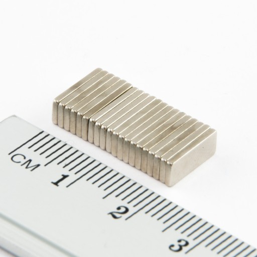 NEODYMIOVÝ MAGNET TANIER 10x4x1 N38 - 40 KS