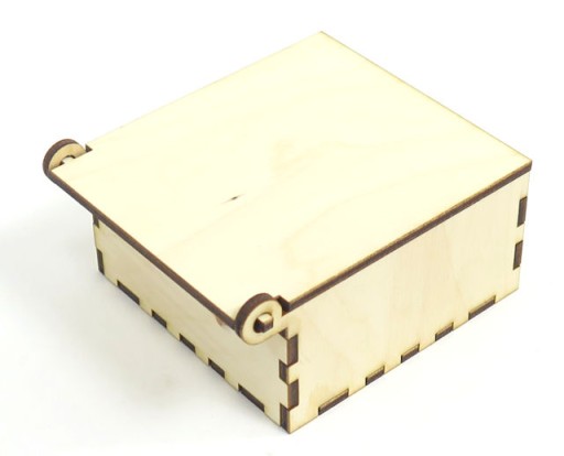 ZATVORENÁ KRABICA PREHLIADKA KRABIČKA 8x8x4cm RX68