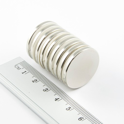 VALEC NEODYMOVÝ MAGNET 25x2,5 N38 SADA 2 KS
