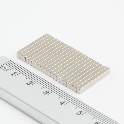 NEODYMOVÝ MAGNET TANIER 20x3x1,8