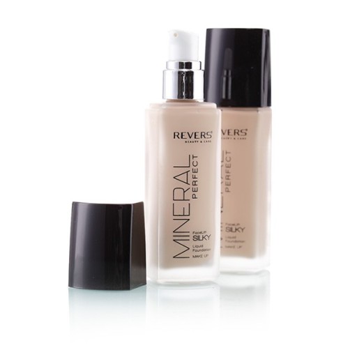 REVERS NUDE zmatňujúci fluidný podklad na tvár 40 ml N21