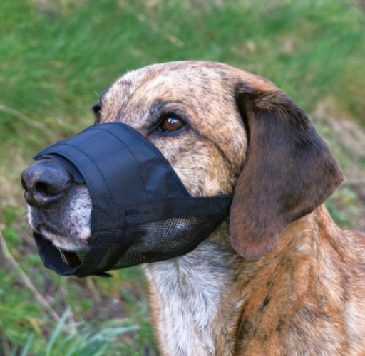 Látkový náhubok so sieťovinou TRIXIE L-XL Veterinary