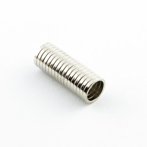 NEODYMOVÝ PRSTEŇOVÝ MAGNET 8x6,3x1,2 - 15 KS