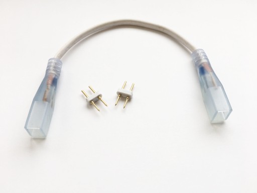 Dlhý konektor pre LED pásik 230V 6W + vidlice