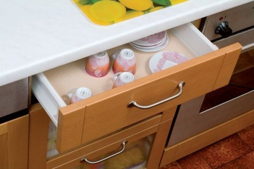 Protišmyková ochranná podložka do zásuviek 30x150 Ma10