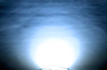 3W BIELA LED 6 FARIEB S DPS 45mil